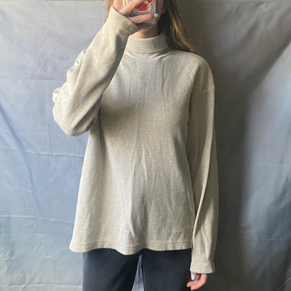 Vintage American Eagle Outfitters Medium Tan Beige Long Sleeve Ribbed Turtleneck - Picture 1 of 7